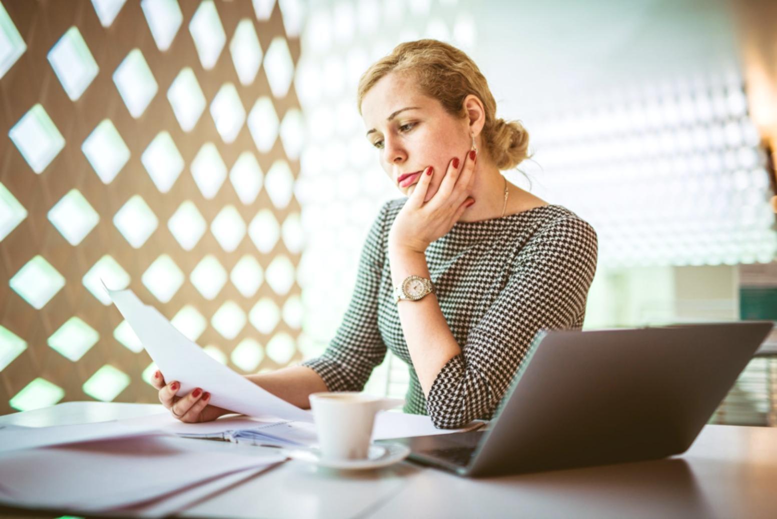 Student working through organic traffic analysis exercise